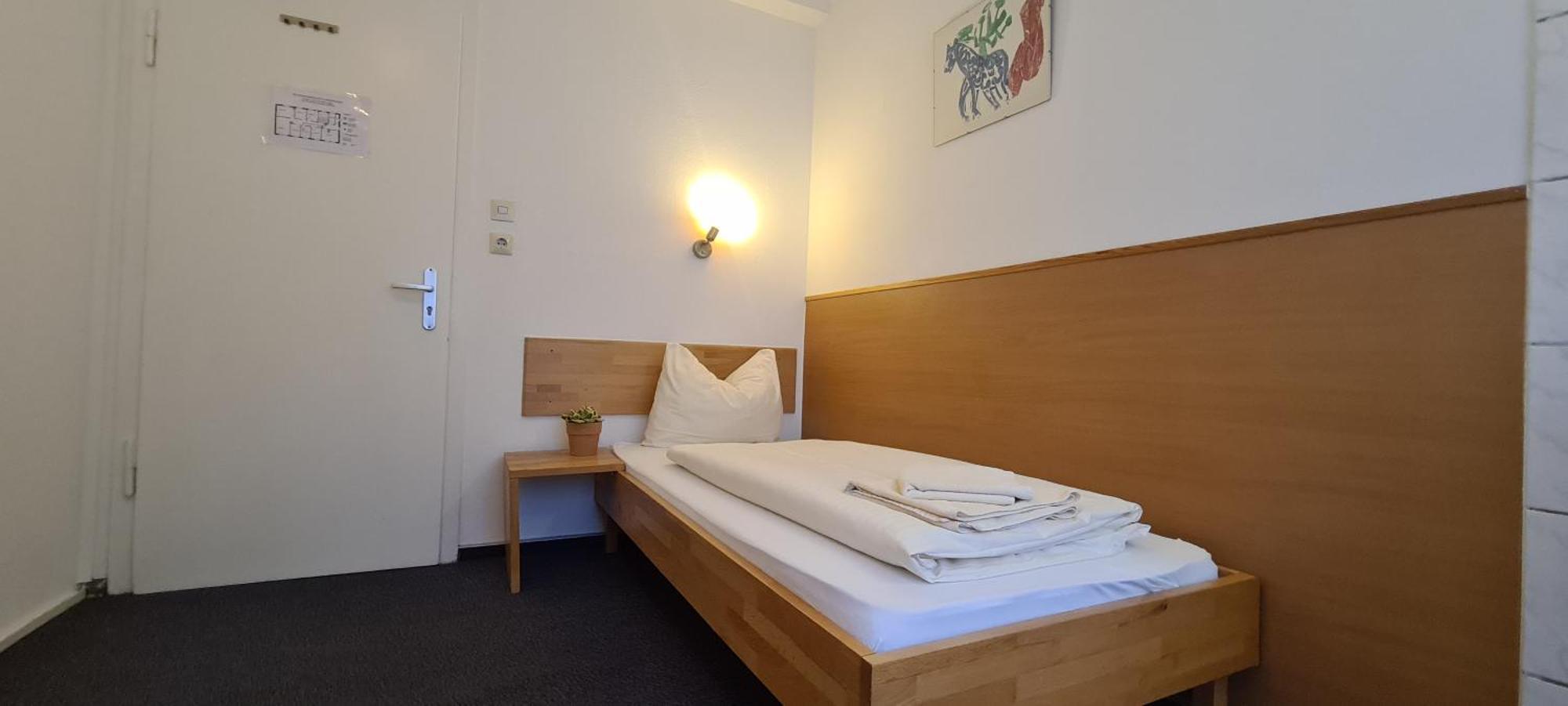 Hotel Lamm Stuttgart Chambre photo