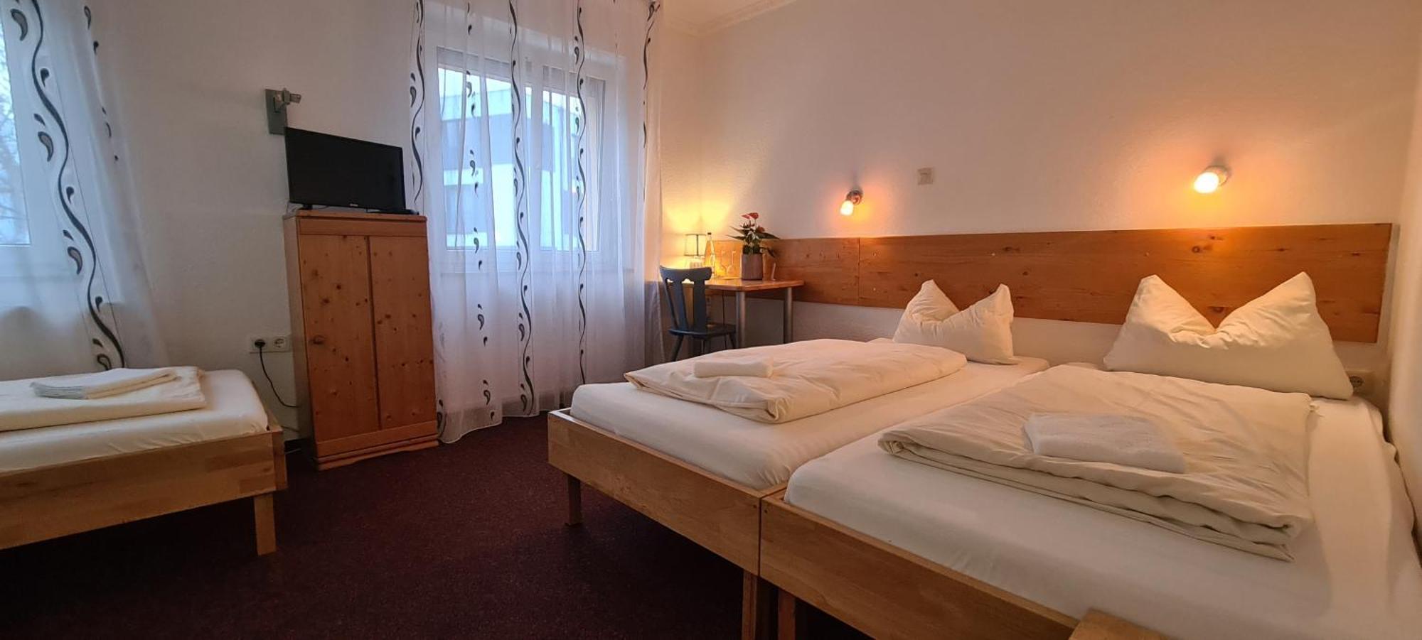 Hotel Lamm Stuttgart Chambre photo